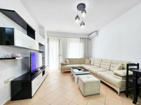 Lovely Beach Apartment in Durres